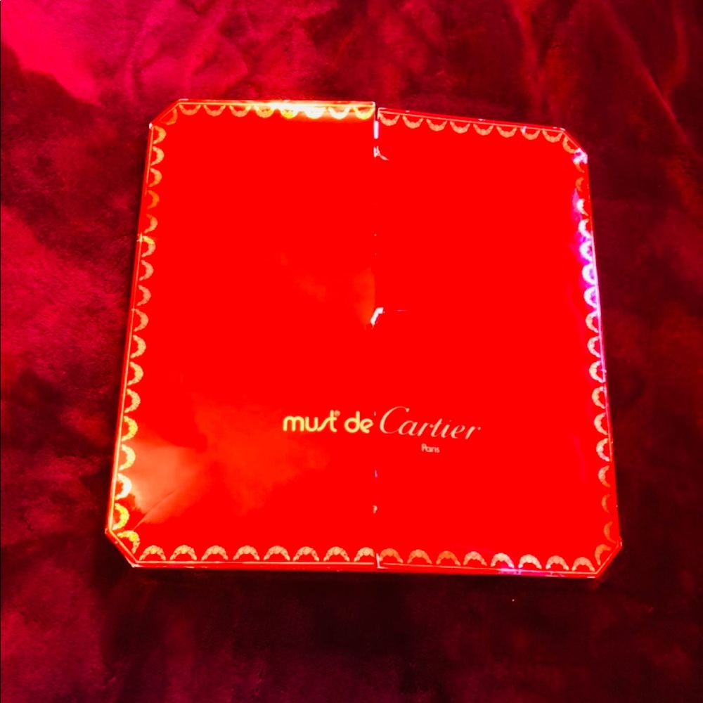 Authentic Must De Cartier 100%Silk Scarf - Picture 8 of 8
